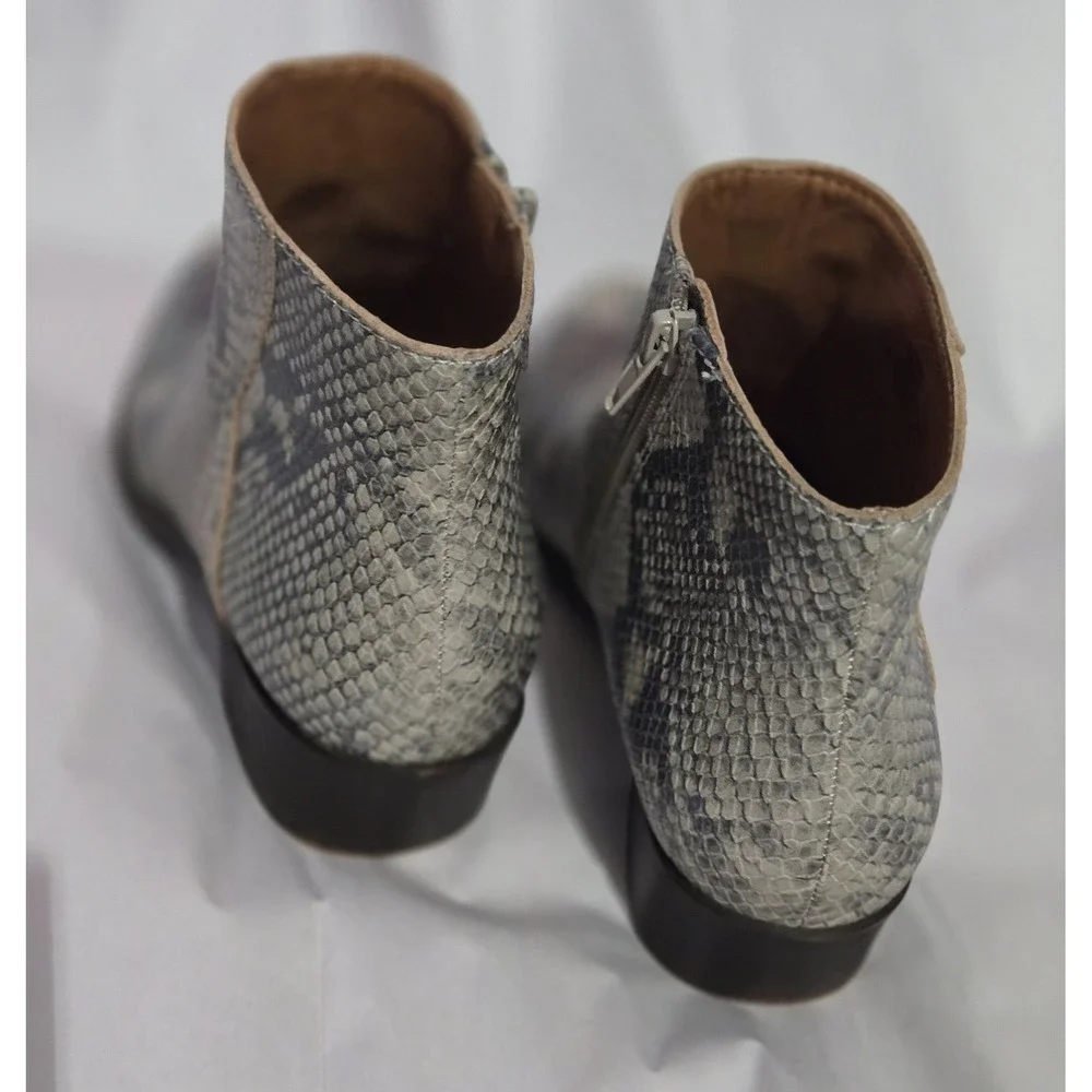 Lucky Brand Basel Booties Womens 9 Snakeskin Print Leather Ankle Boots LK-BHADIE